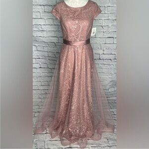 JULES AND CLEO Cap Sleeve Glitter Floral Tulle A-Line size 8